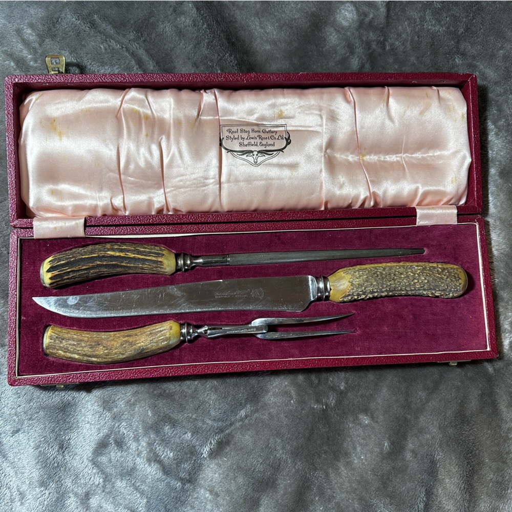 Old Sheffield Stag Horn Carving Set with Nickel Silver end caps.